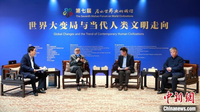 9月27日，第七屆尼山世界文明論壇首場高端對話舉行?！×籂?攝