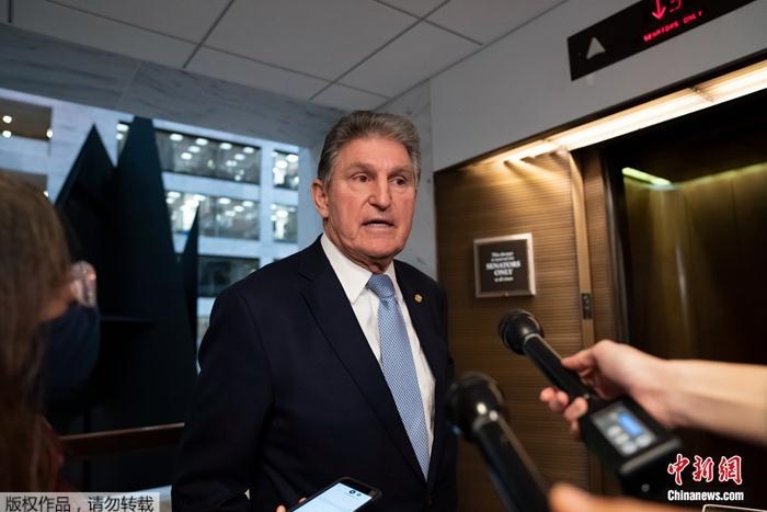 資料圖：美國民主黨籍參議員曼欽。