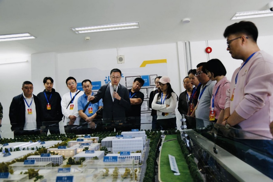 1695173399531915.png 643.png