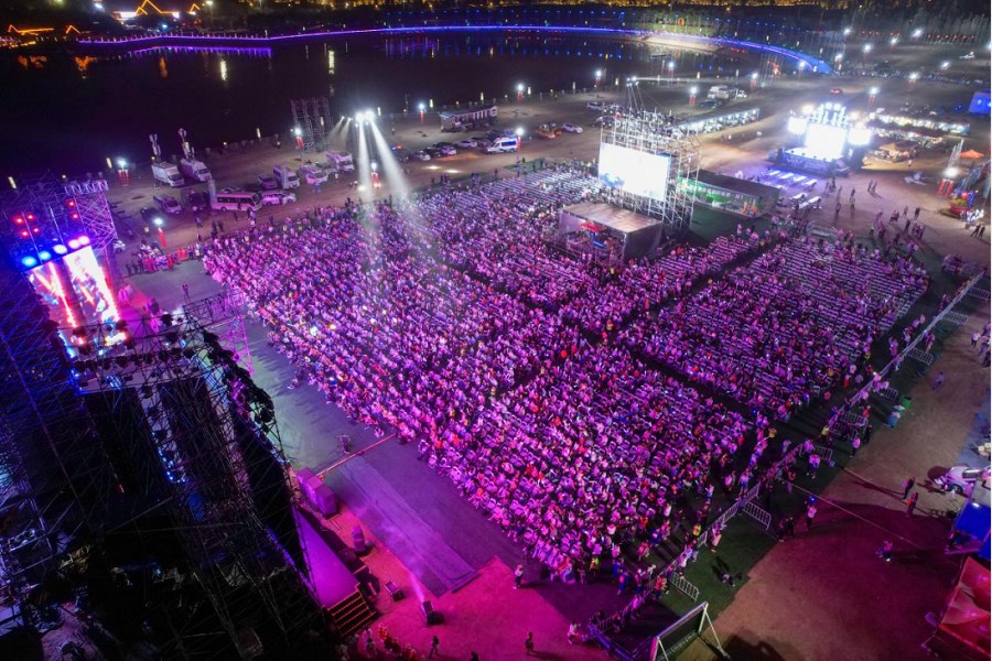 “如七而遇 相思烏?！边@場七夕主題音樂會甜出圈137.png