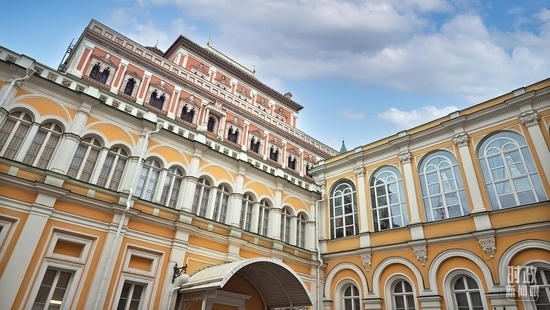  △當(dāng)?shù)貢r(shí)間3月21日，莫斯科，克里姆林宮。（總臺(tái)央廣記者潘毅拍攝）