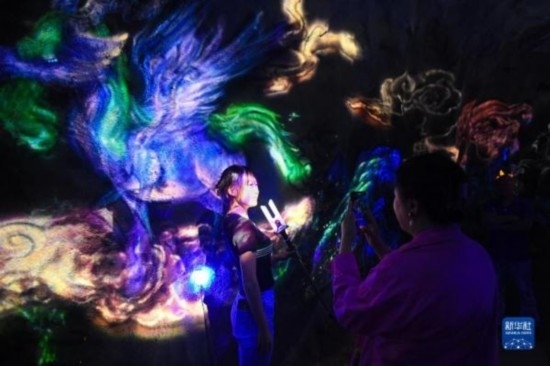 浙江新昌：夜經(jīng)濟(jì)拉動(dòng)旅游業(yè)發(fā)展