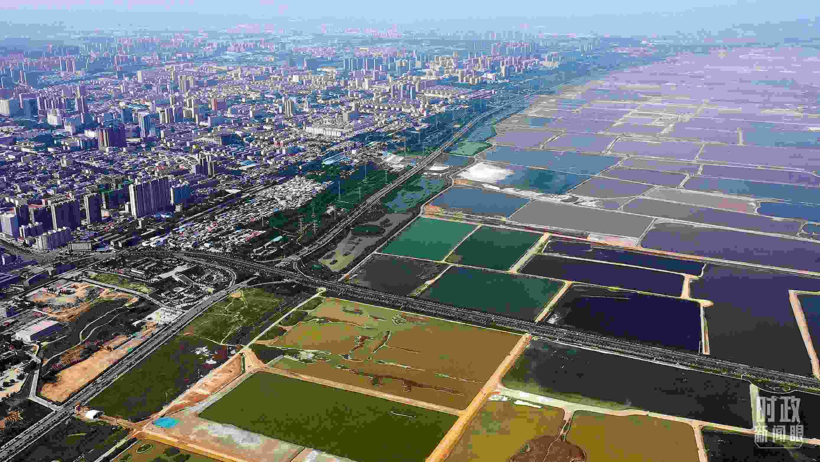 △俯瞰山西運(yùn)城。（總臺(tái)記者裴大偉、康曉宇拍攝）