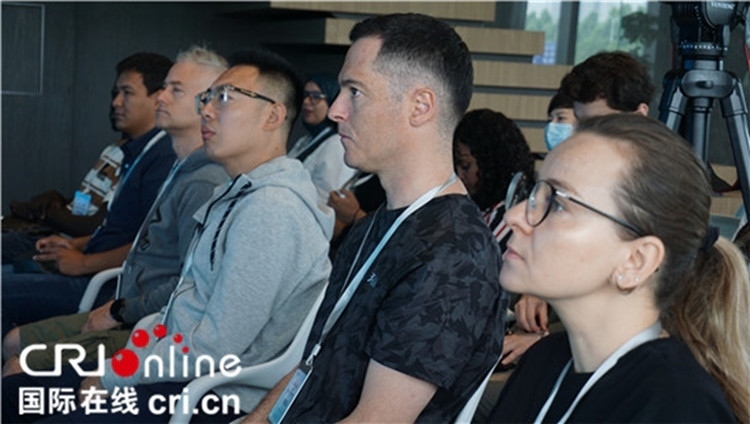 啟動(dòng)儀式現(xiàn)場(chǎng)。賈親親 攝