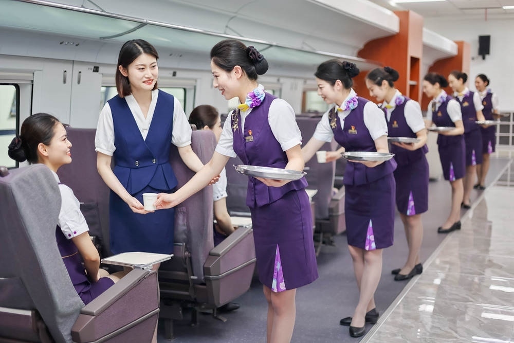 形象儀態(tài)塑造。