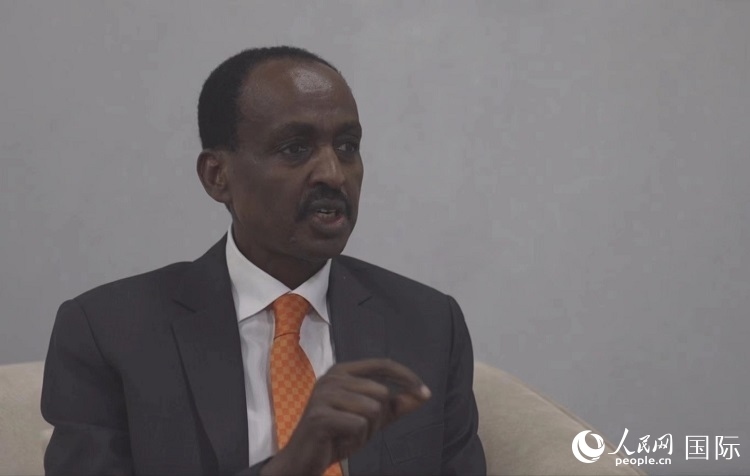 特肖梅·托加接受人民網(wǎng)專訪。人民網(wǎng)記者 劉寧攝