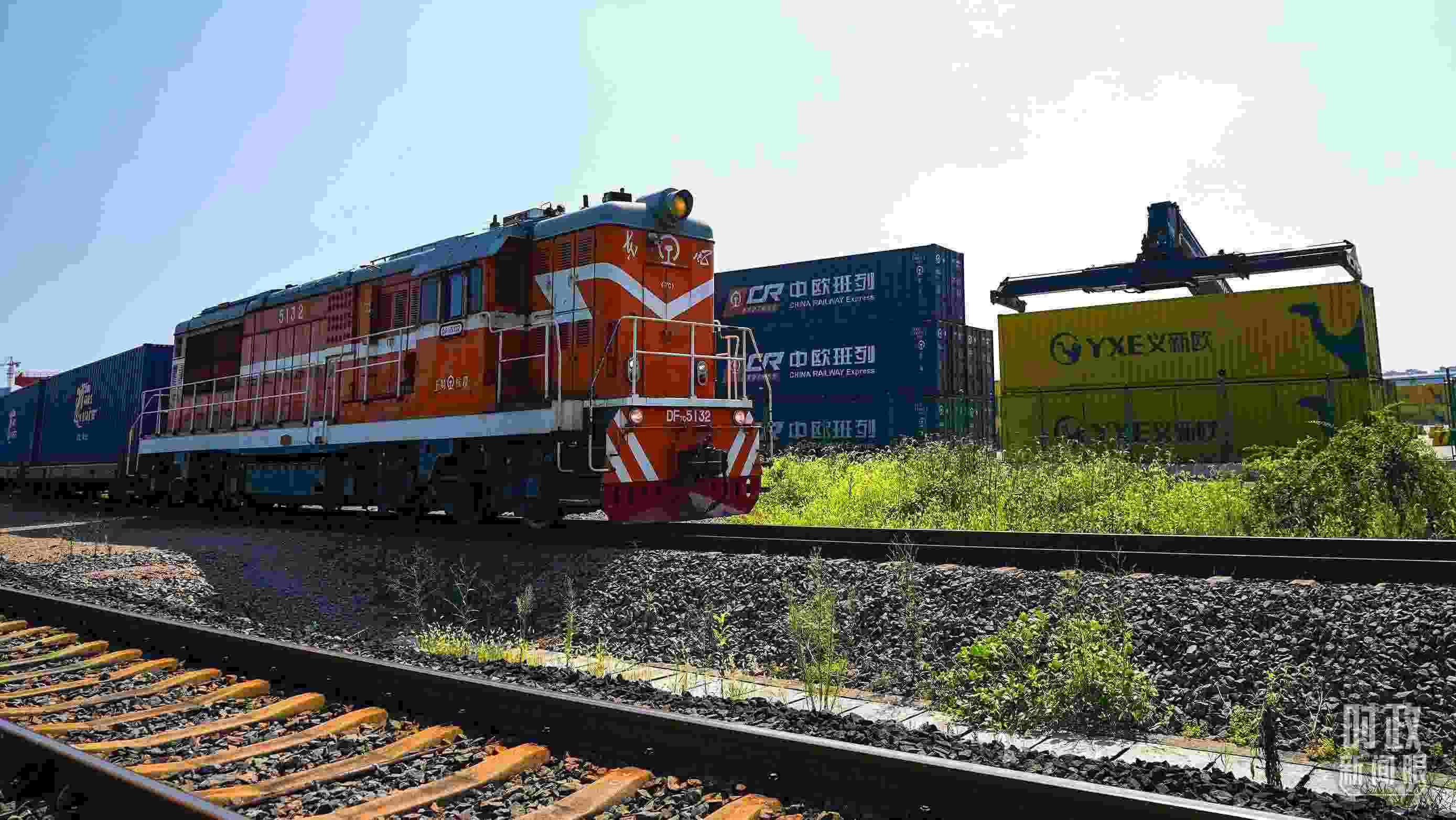 △“義新歐”中歐班列。（總臺國廣記者李晉拍攝）