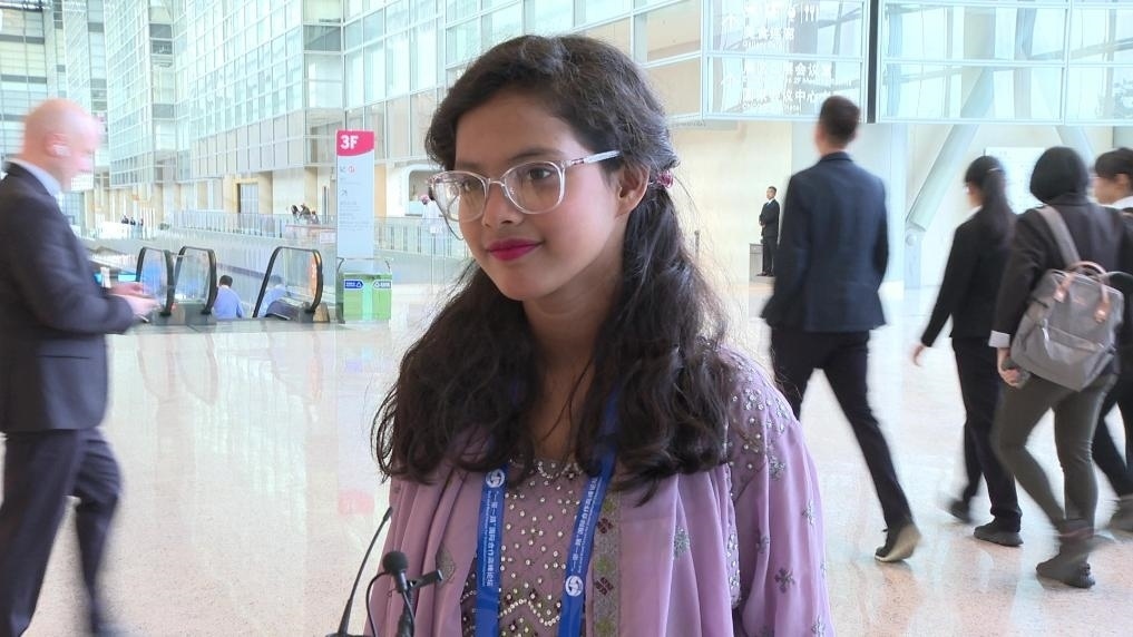 阿里法·沁在參加第三屆“一帶一路”國際合作高峰論壇民心相通專題論壇后接受記者采訪。