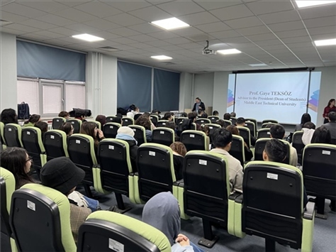 現(xiàn)場宣講中企。主辦方供圖