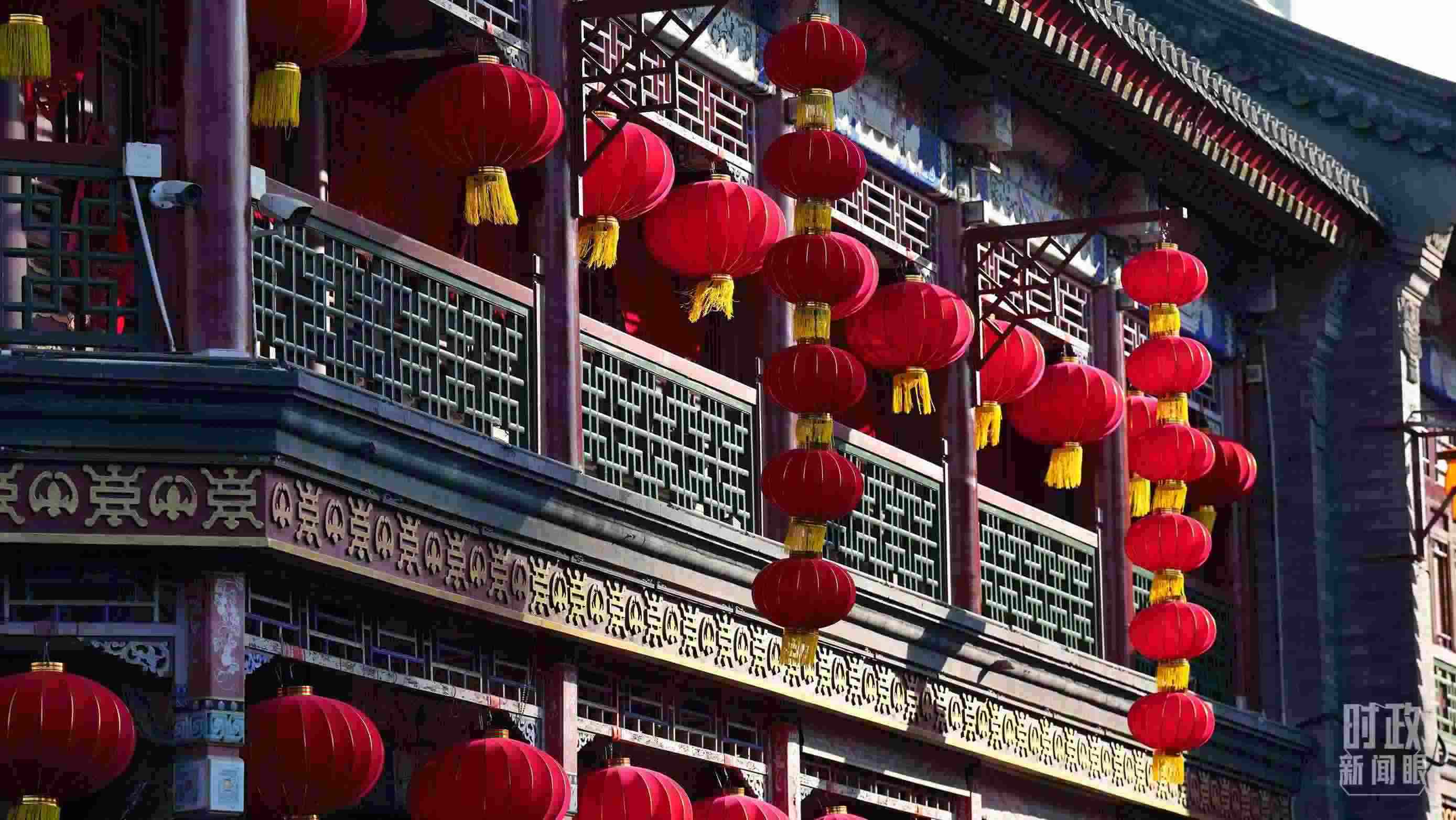 △天津古文化街。（總臺(tái)國(guó)廣記者李晉拍攝）