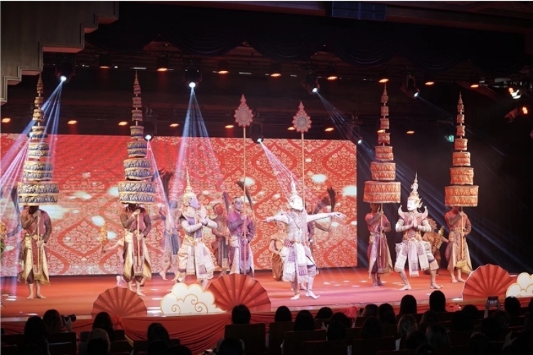 圖為2024“歡樂春節(jié)”中泰互致新春賀辭活動(dòng)現(xiàn)場。 中國駐泰國大使館文化處供圖