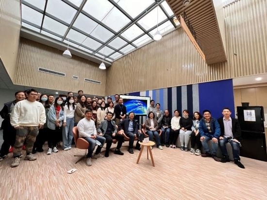 團(tuán)隊歷史照片。（中國科學(xué)院上海光學(xué)精密機(jī)械研究所供圖）