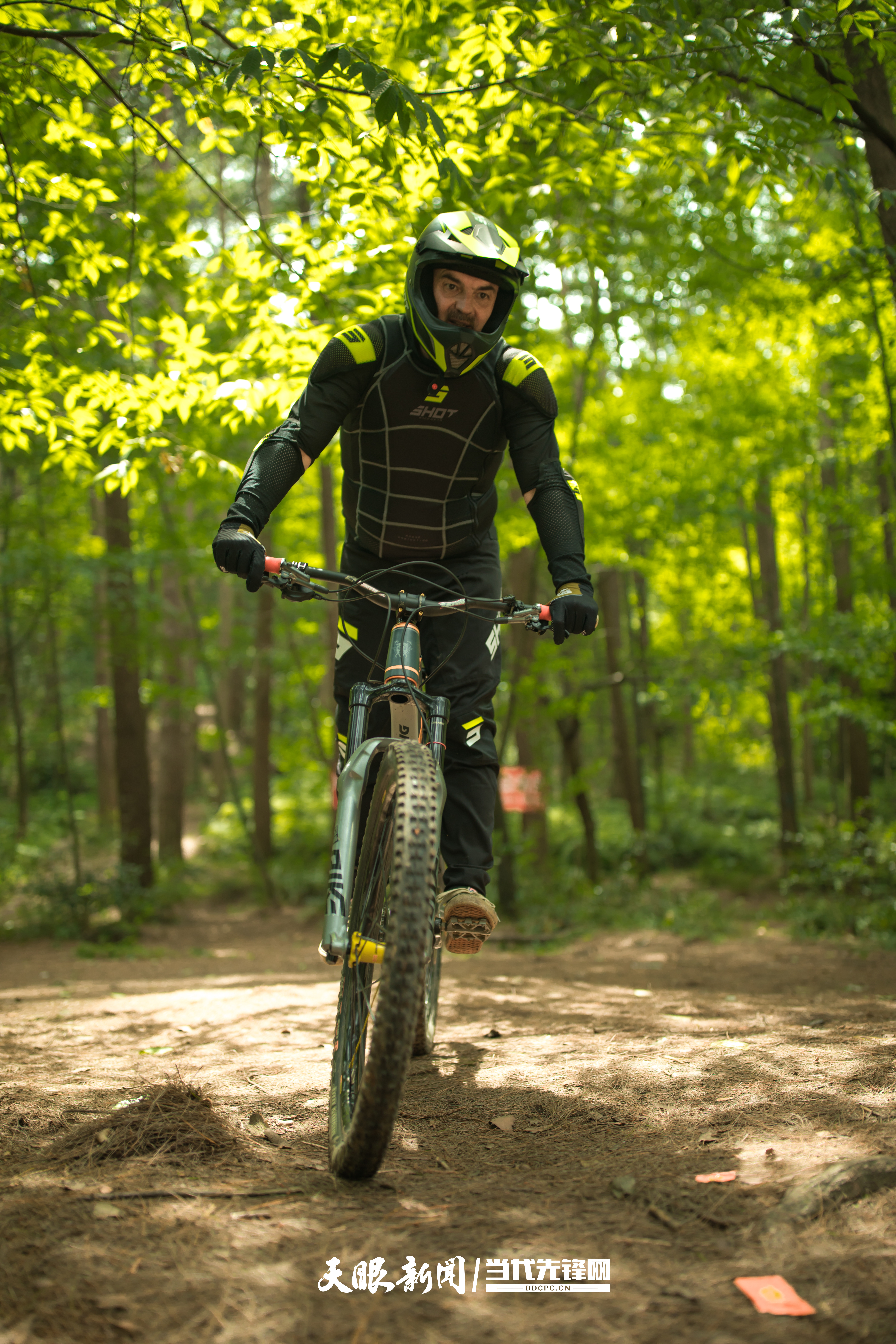 法國(guó)小輪車(chē)運(yùn)動(dòng)員弗雷德里克·摩爾。