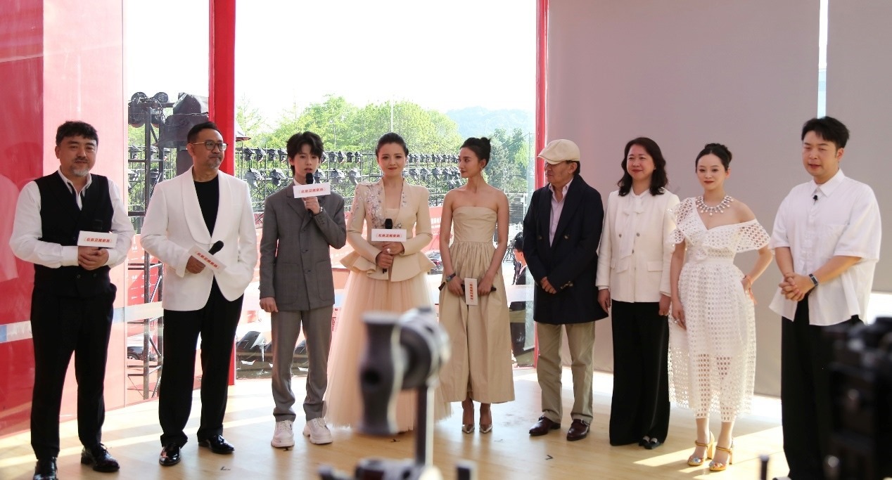 “品牌助力電影”公益直播活動(dòng)現(xiàn)場(chǎng)。主辦方供圖