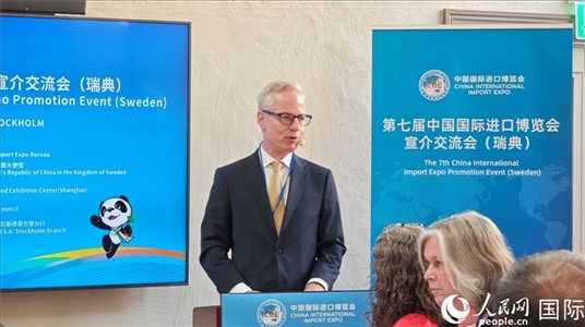 瑞典駐華大使歐思誠致辭。人民網(wǎng)記者 殷淼攝