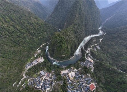 2023年3月10日，云南獨(dú)龍江航拍