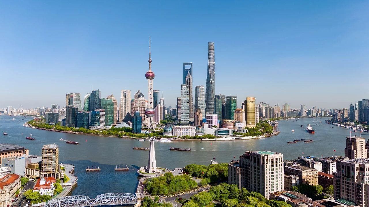 從一扇“門”、一座“城”、兩張“網(wǎng)”，看浦東新區(qū)改革常新