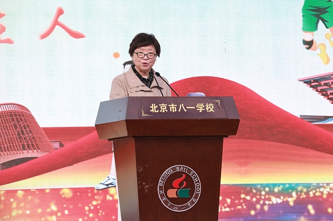 蘇東林院士講授開學第一課。校方供圖