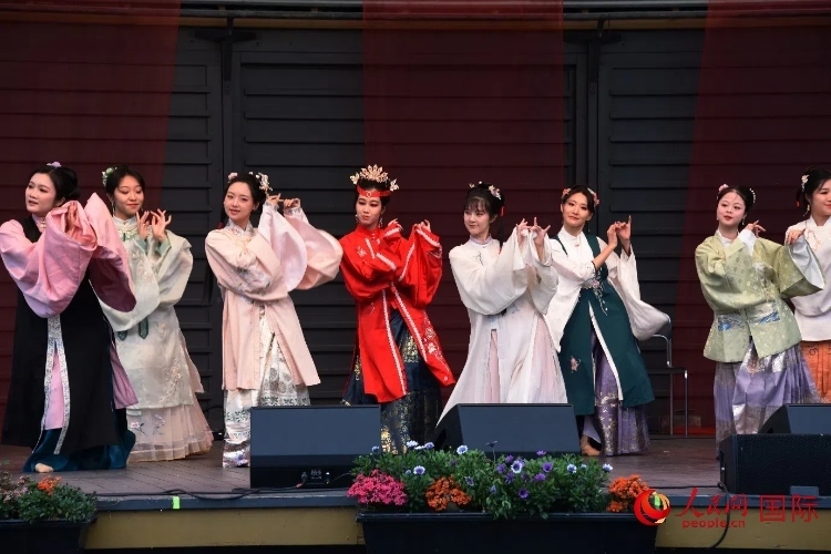 中國舞《紅樓夢(mèng)》。人民網(wǎng)記者 殷淼攝