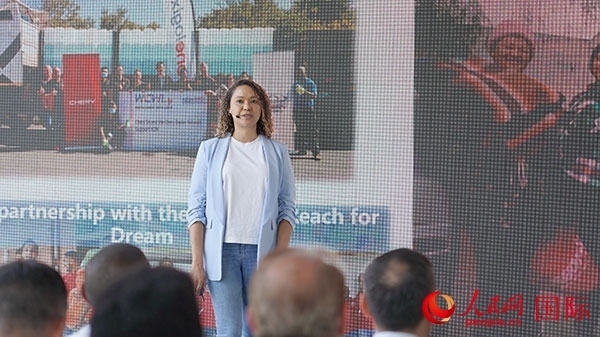 奇瑞南非公司全國市場經(jīng)理維倫·彼得森發(fā)言。人民網(wǎng) 張茜攝