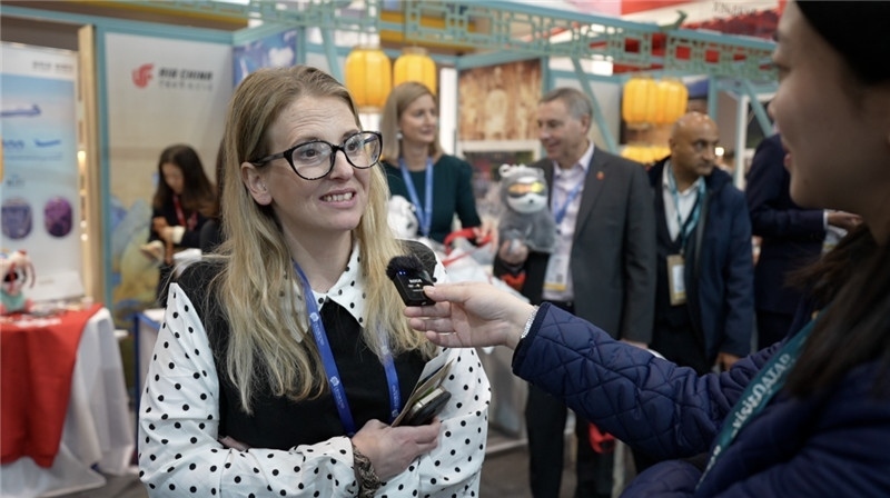 英格蘭約克旅游局局長薩曼莎·亨特接受采訪。 吳若鳴攝