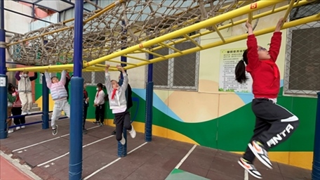 孩子從。校方供圖