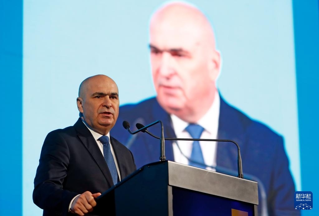 這是1月26日在羅馬尼亞首都布加勒斯特拍攝的伊利耶·博洛讓的資料照片。新華社發(fā)（克里斯泰爾攝）