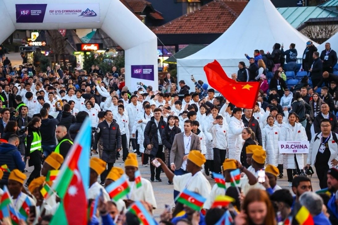 中國中學(xué)生體育代表團(tuán)在開幕式上入場。圖片來源：中國中學(xué)生體育代表團(tuán)