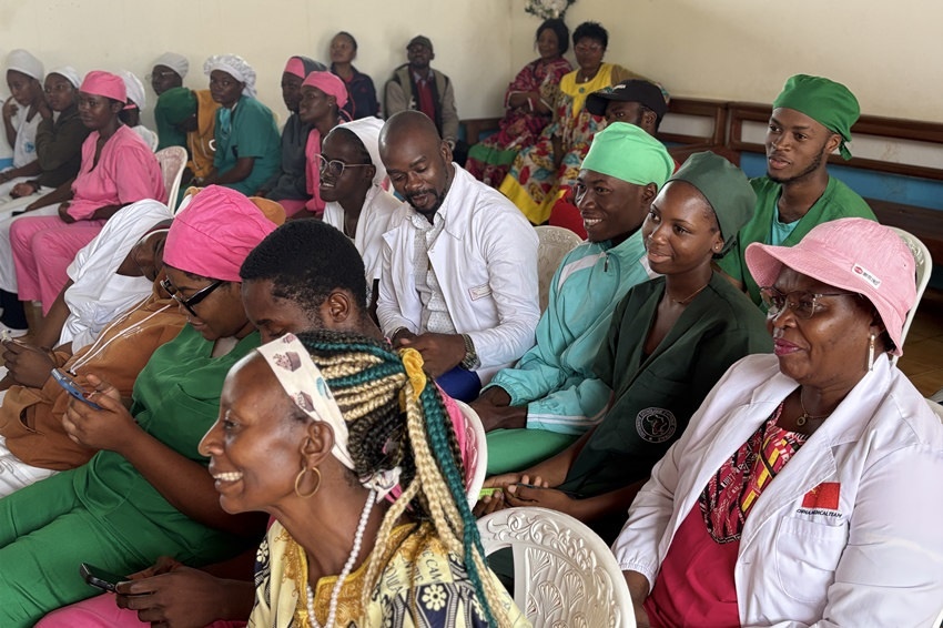 【2】圖為活動現(xiàn)場。中國（山西）第24批援喀麥隆姆巴爾馬尤醫(yī)療隊 供圖