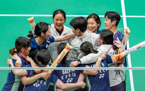 5月3日，韓國隊(duì)?wèi)c祝晉級(jí)決賽。新華社記者 孫非 攝