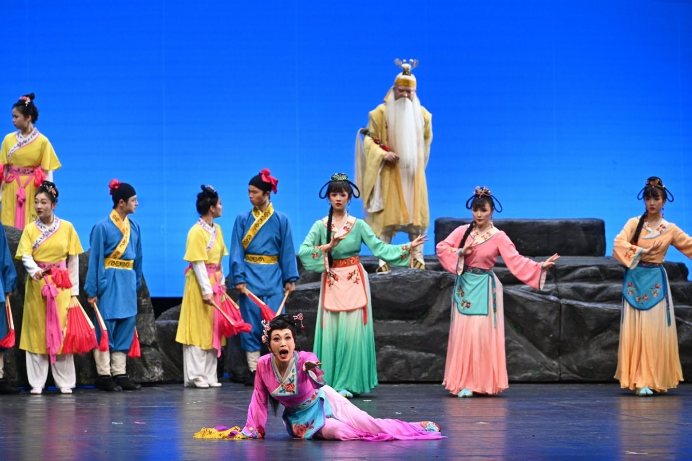 《七妹與蛇郎》演出劇照。國家大劇院供圖