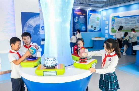 重慶高新區(qū)科學(xué)課堂。